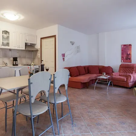Heritage House Apola Vakantiehuis Bibinje