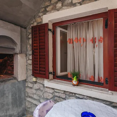 Holiday home Heritage House Apola *